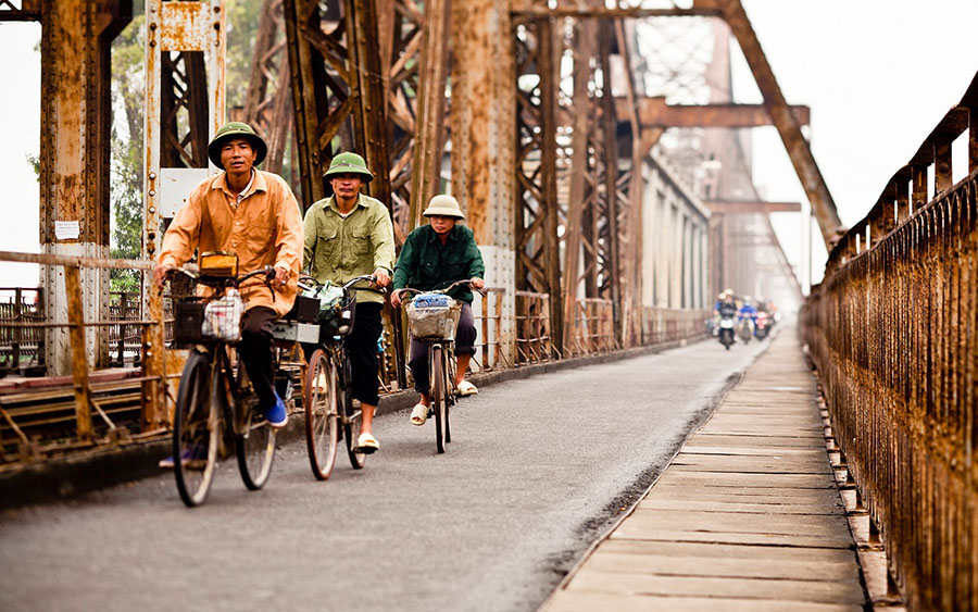 Long Bien bridge hanoi - must visit places in hanoi